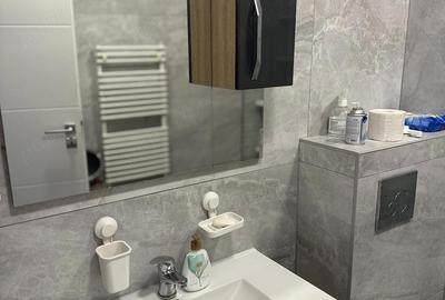 Apartament cu 3 camere decomandat în Central - 2