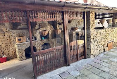 Casă cu 4 camere în Cârăști - 16