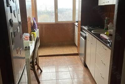 Proprietar vand ap. 3 camere - 6