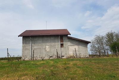 Casă cu 4 camere în Lehliu - 3