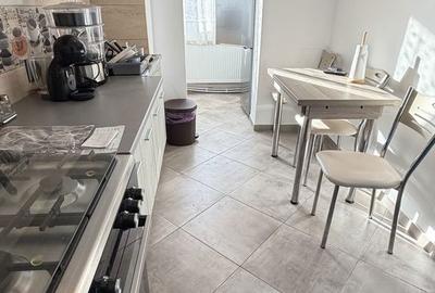 Apartament cu 2 camere semidecomandat în Central - 3