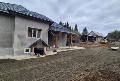 Casa de vacanta in curs de modernizare in Belis, 5 camere, 920mp teren drept Casa de vacanta in curs de modernizare in Belis, 5 camere, 920mp teren drept - 12