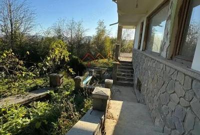 Vila S+P+E, priveliste deosebita, 6 camere, garaj, terasa, Cornu, PH - 18