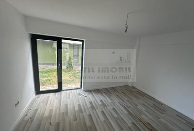 Ap 2 camere, 54 mp, decomandat, grădină, zona Capitol, 80.000 € - 6