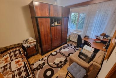 Apartament cu 3 camere semidecomandat, mobilat în Tătărași - 4