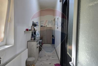 Apartament cu 3 camere de vanzare in zona Central - 3