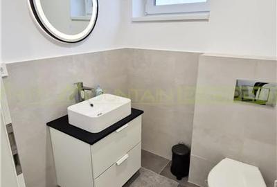 Casă cu 4 camere cu Canalizare în Cristian - 10