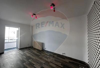 Spațiu comercial, de 44 mp, în Mărăței - 5