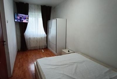 Apartament cu 3 camere semidecomandat, mobilat în Gorjului - 3