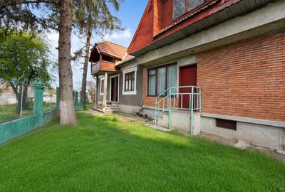 Casă cu 4 camere cu Teren 2038 Mp în Cujmir - 1