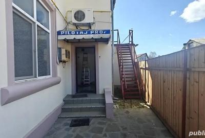 Casă cu 4 camere cu Teren 160 Mp în Marghiloman