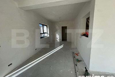 Casă cu 4 camere cu Teren 490 Mp în Central - 4