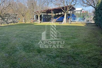 Apartament cu 3 camere decomandat în Giarmata