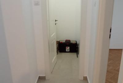 Birou 4 camere decomandate etaj 2 cladire dupa cutremur Universitate metrou - 11