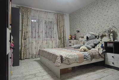 Apartament cu 3 camere în zona Uzina 2, cod 8125 - 3