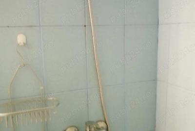 Apartament cu 2 camere semidecomandat în Podu Roș - 1