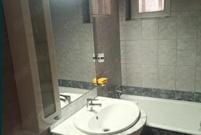 Apartament cu 3 camere decomandat în Central - 2