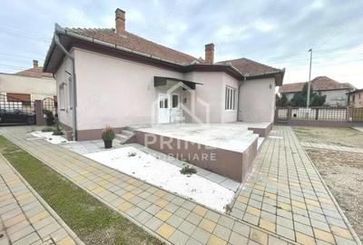 Casa spa?ioasa cu teren generos | 2 fronturi stradale | Zona Centrala - 12