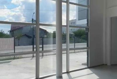 Spațiu comercial, de 910 mp, în Afumați - 1