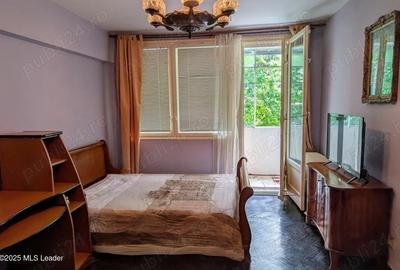 Vand apartament 2 camere Piata sudului - 12