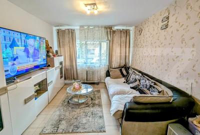 Apartament 3 camere, 64 mp, zona Cetate - 2