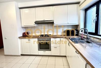 Apartament cu 4 camere decomandat în Capitale - 10