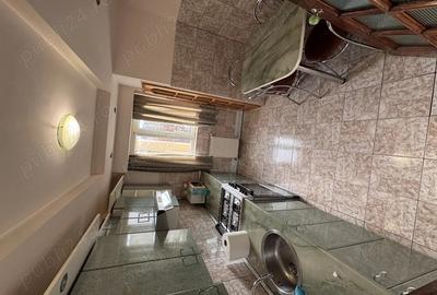 Vand apartament 3 camere zona lama - 6