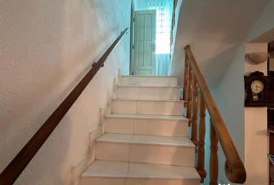 Casă cu 7 camere cu Teren 518 Mp în Mamaia - 4