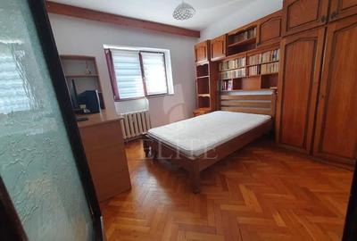 Apartament 4 camere în zona MOGOSOAIA - 8