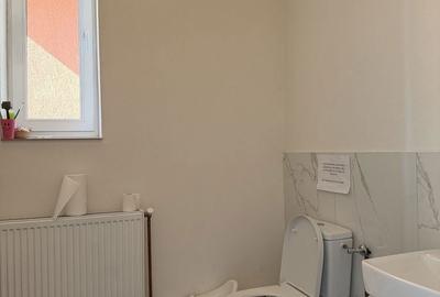 Casă cu 4 camere cu Teren 420 Mp în Exterior Vest - 1