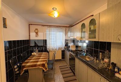 Apartament cu 4 camere decomandat, mobilat în Central - 8