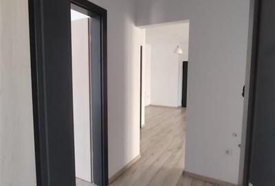 Apartament 3 camere balcon parcare zona Broscarie - 6