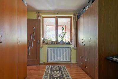 Casa tipica pentru un stil de via?a lini?tit Cra... Casa tipica pentru un stil de via?a lini?tit Cra... - 8