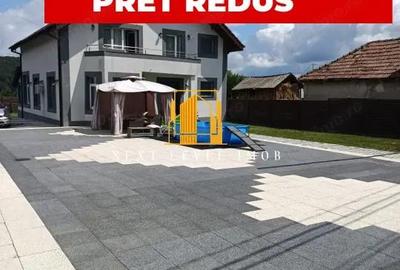 Casă cu Teren 900 Mp în Central - 1