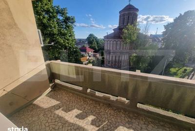 Apartament cu 4 camere în Ultracentral - 1