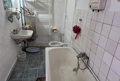 Casă cu 1 camere în Central - 1