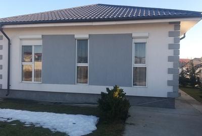 Casă cu 4 camere în Tunari - 5