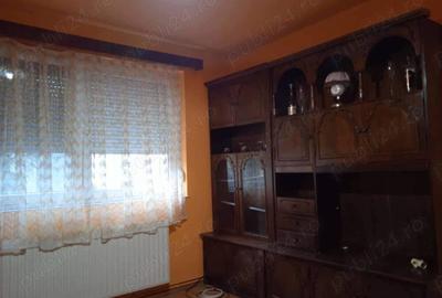 Apartament cu 2 camere decomandat în Carei - 6