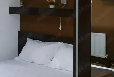 Casă cu 6 camere cu Teren 500 Mp în Năvodari Tabără - 10