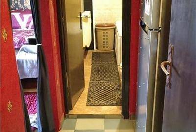 Garsoniera _Barca_Rahova in bloc reabilitat termic - 8