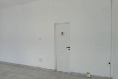 Spațiu comercial, de 36 mp, în Central - 1