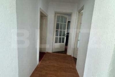 Casă cu 3 camere cu Teren 3340 Mp în Central - 2