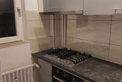 Garsonieră decomandată în Titan - 5