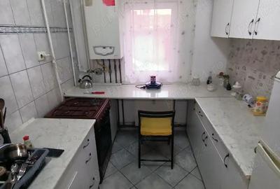 Apartament cu 2 camere decomandat în Aradului