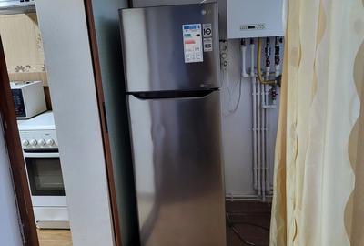 Apartament cu 2 camere decomandat în Micro 20 - 7