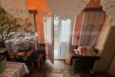 Casa, Comuna Apa ,Sat Someseni, 50mp, 17 ari teren - 2