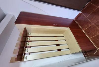 Garsonieră decomandată, mobilată în Lipovei - 8