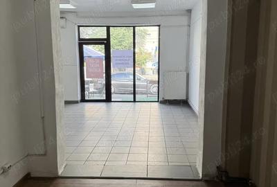 Inchiriez spatiu comercial vad excelent, pe C.Martirilor, 55 mp -70 mp, 1100 EURO - 2