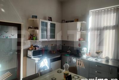 Casă cu 5 camere cu Teren 432 Mp în Rădăuți