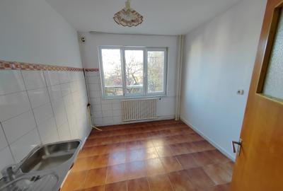 Bd. Lacul Tei - Parc 3 camere - 8